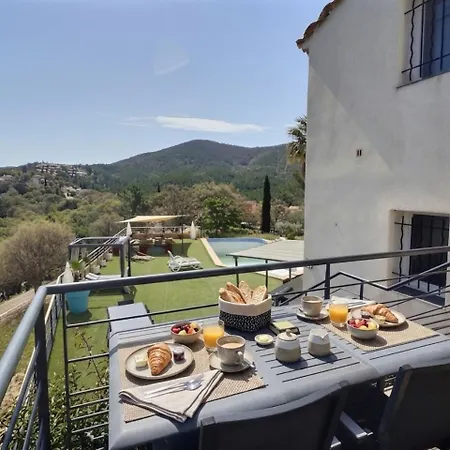 Maison Blanche Valcros Сasa de vacaciones